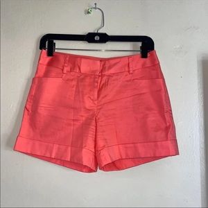Express Editor Shorts
Size 00